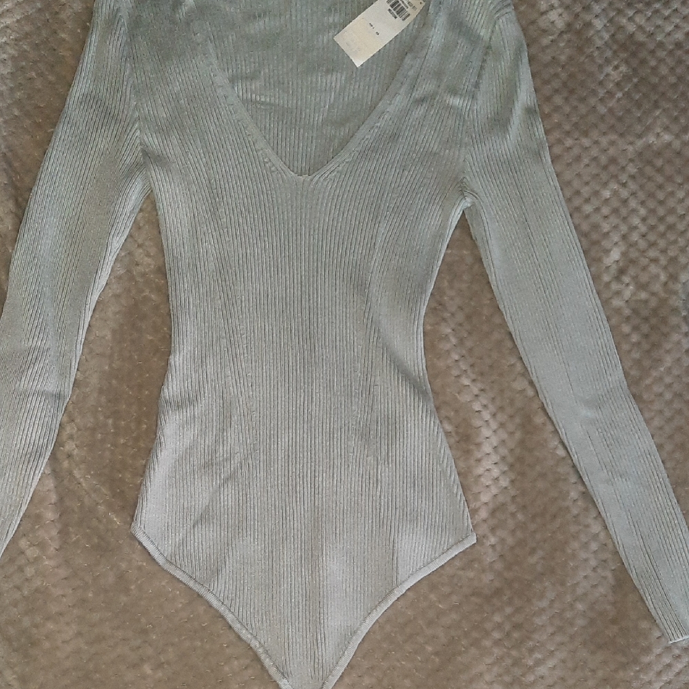 Abercrombie & Fitch V Neck Bodysuit Medium